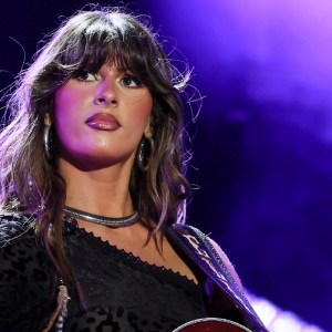 Watch Ella Langley Honor John Conlee With Cover of "Rose Colored Glasses": "She Is Bringing Ture Country Back"