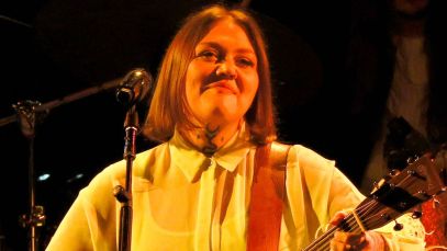 Elle King Revisits Infamous Dolly Parton Tribute: “I Never Want To Cry Like That Again”