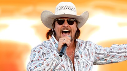 Gavin Adcock Gets Nickelback's Sound Guy Kicked Out of Festival for "Cussing Out" Guitar Player's Mom