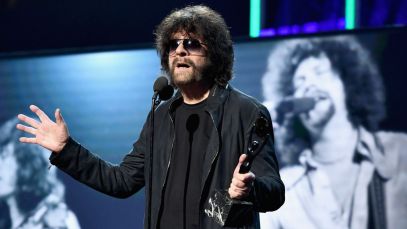 Electric Light Orchestra Cancels Final Concert Ever as a “Heartbroken” Jeff Lynne Battles “Systemic Infection”