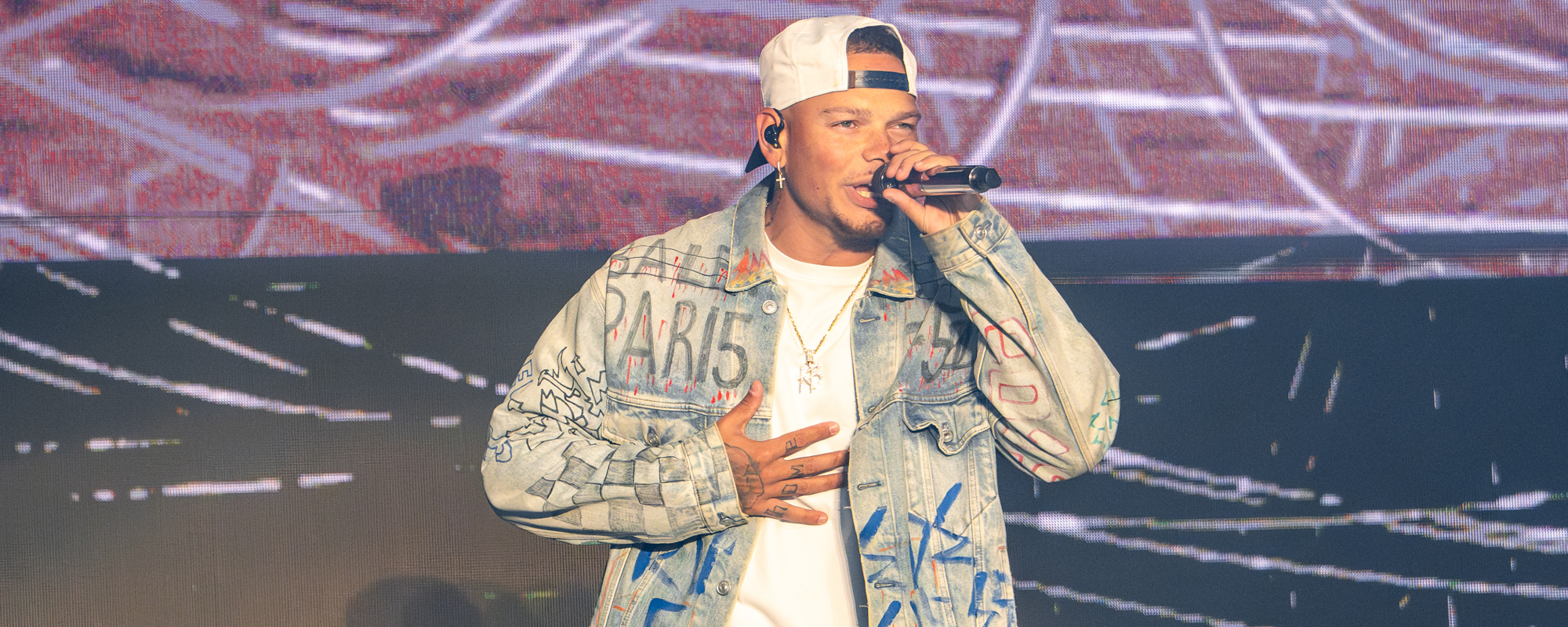 Watch Kane Brown Welcome Young Fan to the Stage for Special Performance of "Thank  God" - American Songwriter
