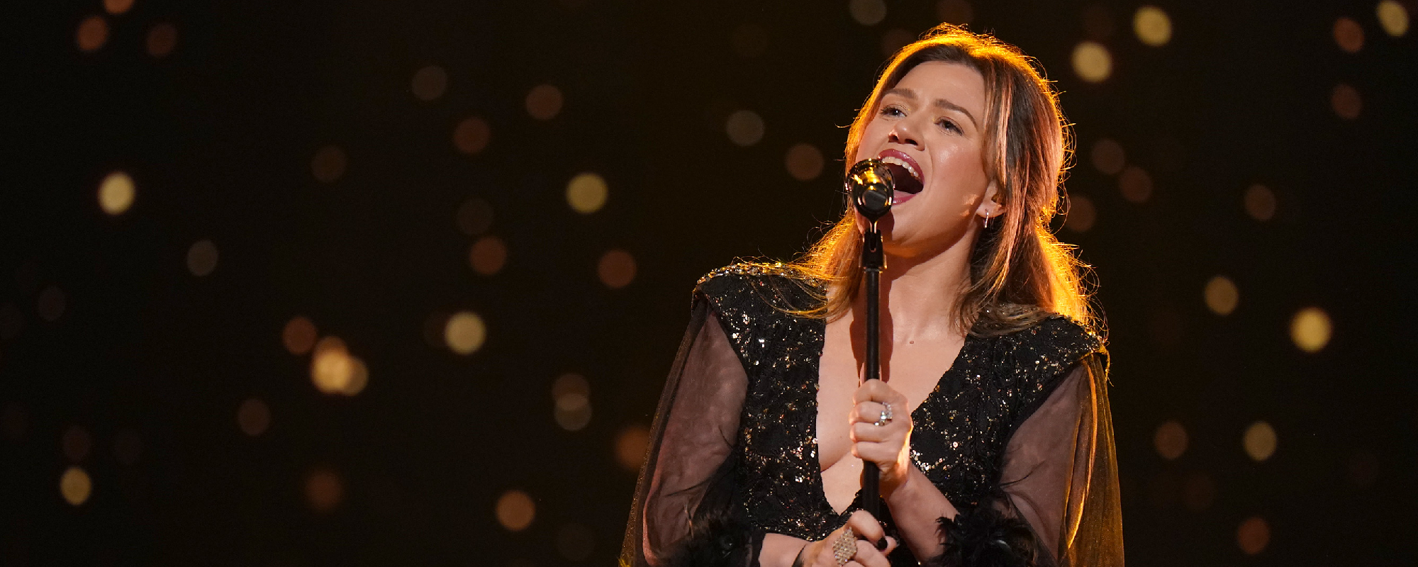 Kelly Clarkson Returning to 'The Voice' To Compete Against John Legend & Adam Levine for Season 29 'Battle of Champions'