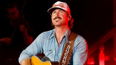 Watch Riley Green Perform "In Color" With United States Marine at Windy City Smokeout Festival