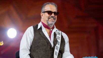 The Mavericks Frontman Raul Malo Shares Health Update Amid Cancer Battle: “Hang in There”