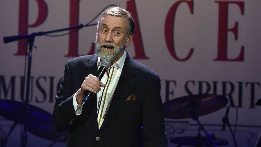 Country Star Survives Heart Attack, Out of Surgery Following Canceled Shows