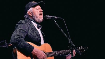 Robert Earl Keen Announces Benefit Concert for Hometown of Kerrville, Texas, as Flooding Death Tolls Rise