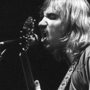 Joe Walsh performing