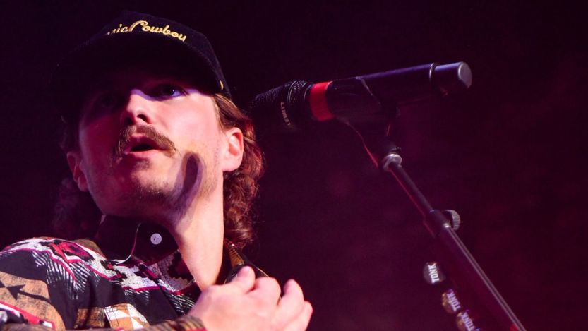 Braxton Keith Doubles Down on Cutting Show Short After Beer-Throwing Incident