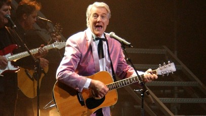 Australian Music Icon Col Joye Passes Away at 89