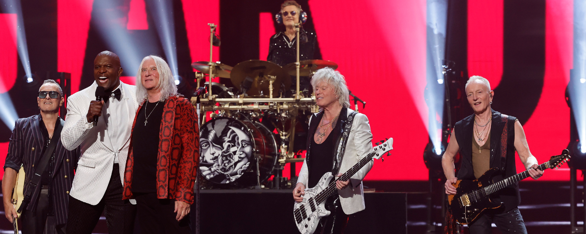 Def Leppard Rocks ‘America’s Got Talent’ With Explosive “Pour Some Sugar on Me” Performance