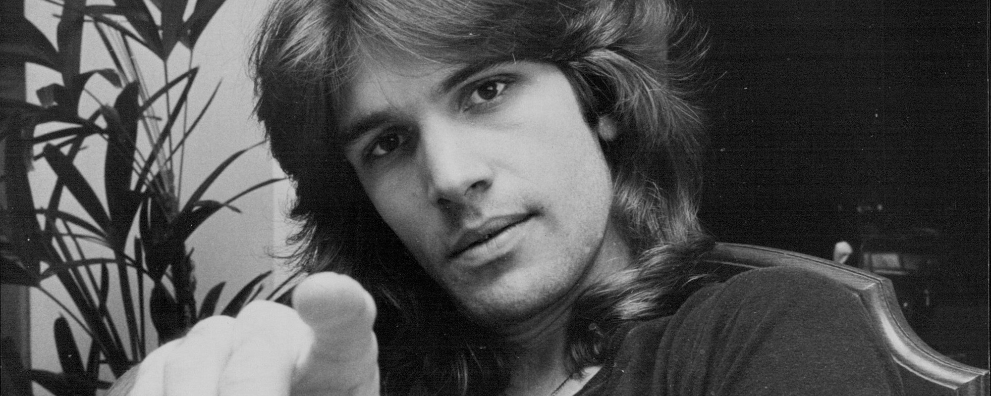 Sebel Townhouse U.S. Singer . . . Roger Voudouris.