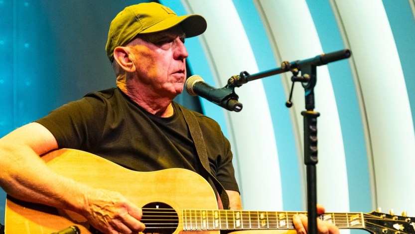 Ex-Eagles Guitarist Bernie Leadon Announces First Solo Album in More Than 20 Years, ‘Too Late to Be Cool’; Check Out New Advance Track