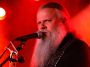 Jamey Johnson Dedicates “21 Guns” Performance to Mother of Fallen U.S. Soldier