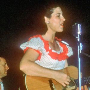 Kitty Wells, the First Female Solo Artist To Top the Country Charts, Was Born on This Day in 1919