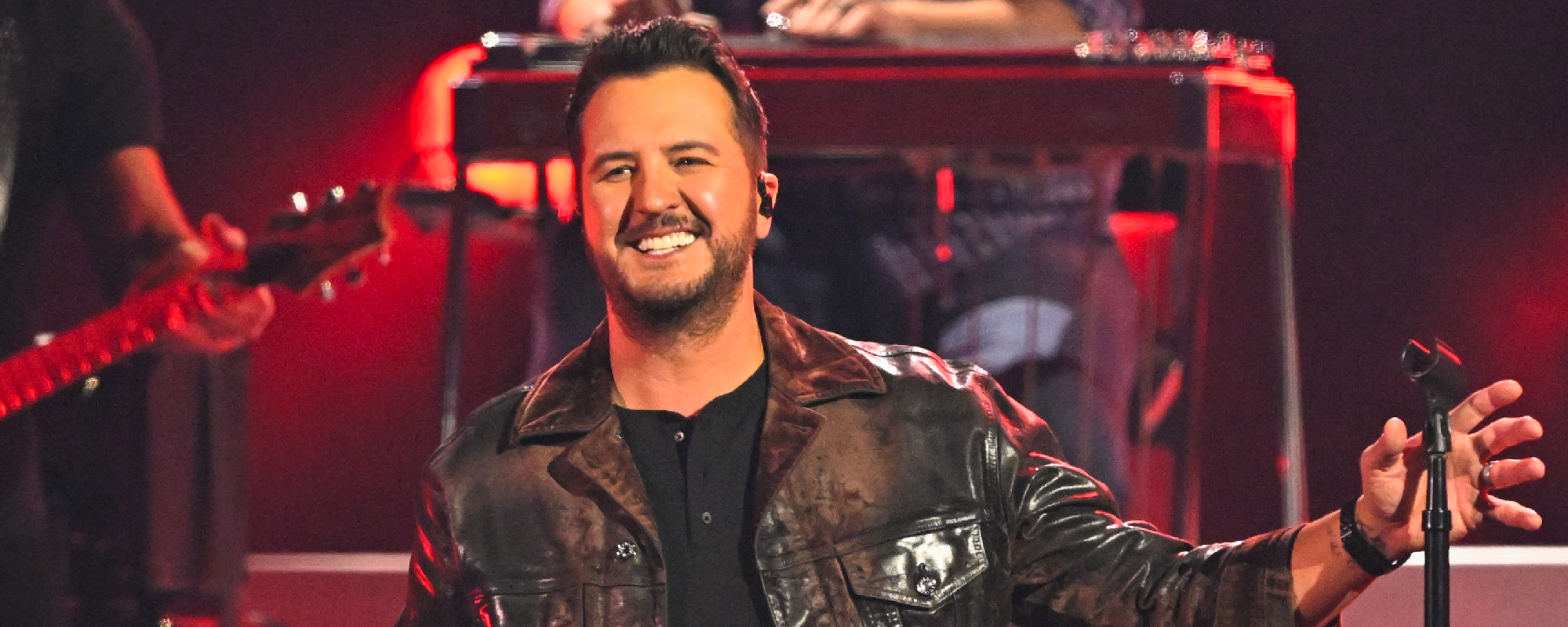 Luke Bryan Names the One Thing He Will Never Do During Concert, “Whether It’s a Little Froggy or Not”