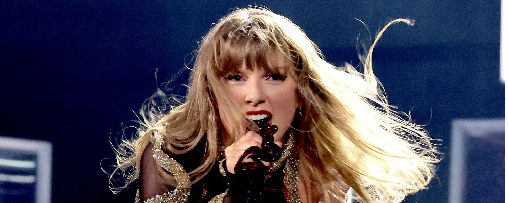 No One Has Ever Sold More Albums in a Single Week Than Taylor Swift Just Did