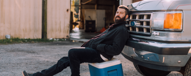 Chart King Turned Country Music Leading Man: Jordan Davis Levels Up with ‘Learn the Hard Way’ (Exclusive)