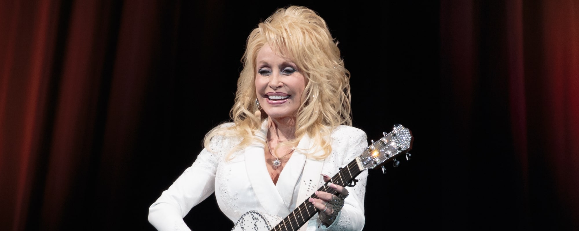 On This Day in 2016, Dolly Parton Released the Album That Ended a 25-Year  Dry Spell and Sparked a New Era of Success - American Songwriter