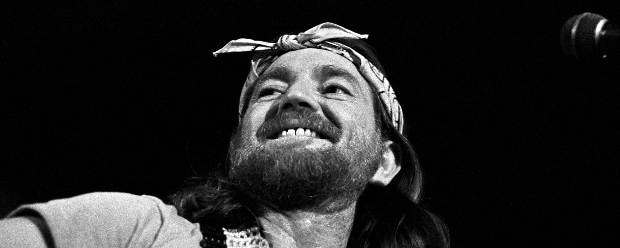 Why 1975 Was One of the Best Years for Country Music