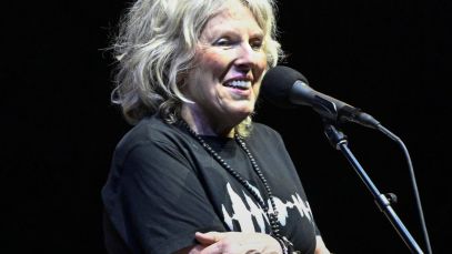 Lucinda Williams performing