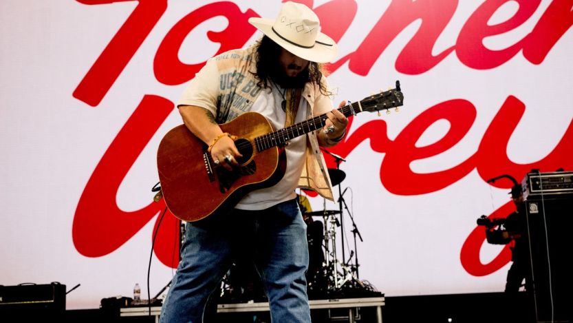 Country Singer Sarcastically Apologizes to Fan Who Complained Concert Was Too Loud