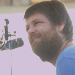 Brian Wilson performing