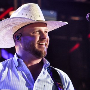 Country Star Cody Johnson Becomes World Record Holder After Once-in-a-Lifetime Hunt