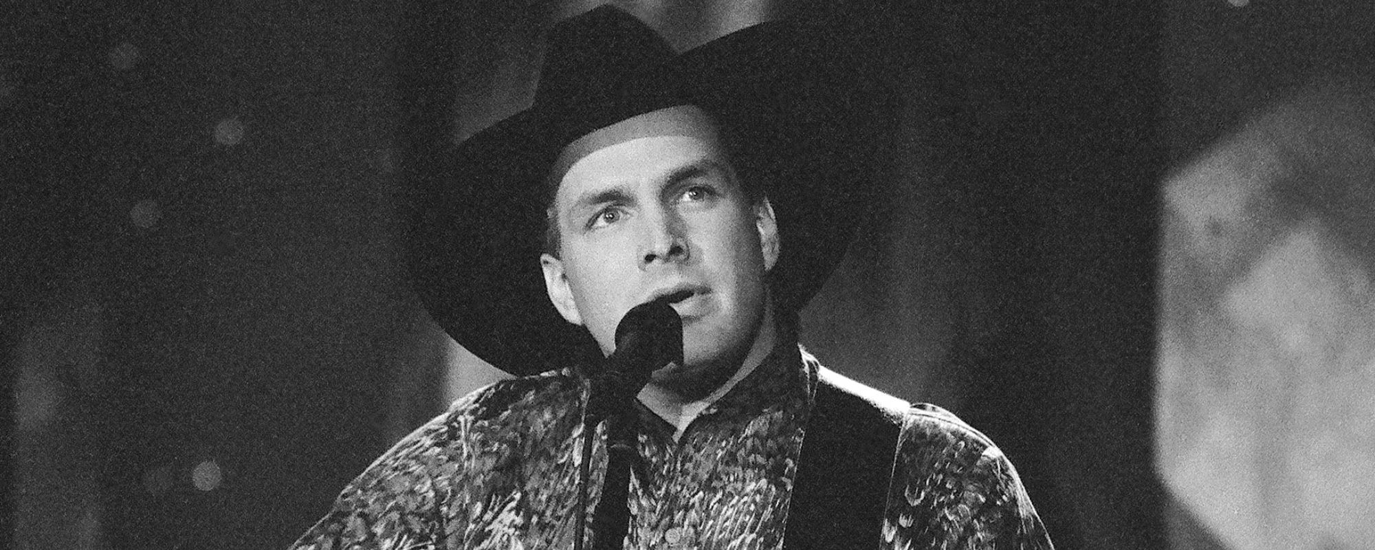 On This Day in 1991, Garth Brooks Went Where No Country Artist Had Ever Gone Before