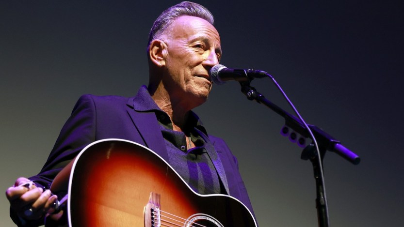 Watch Bruce Springsteen Praise Cast, Give Surprise Acoustic Performance at NYC Screening of New Biopic, ‘Deliver Me from Nowhere’