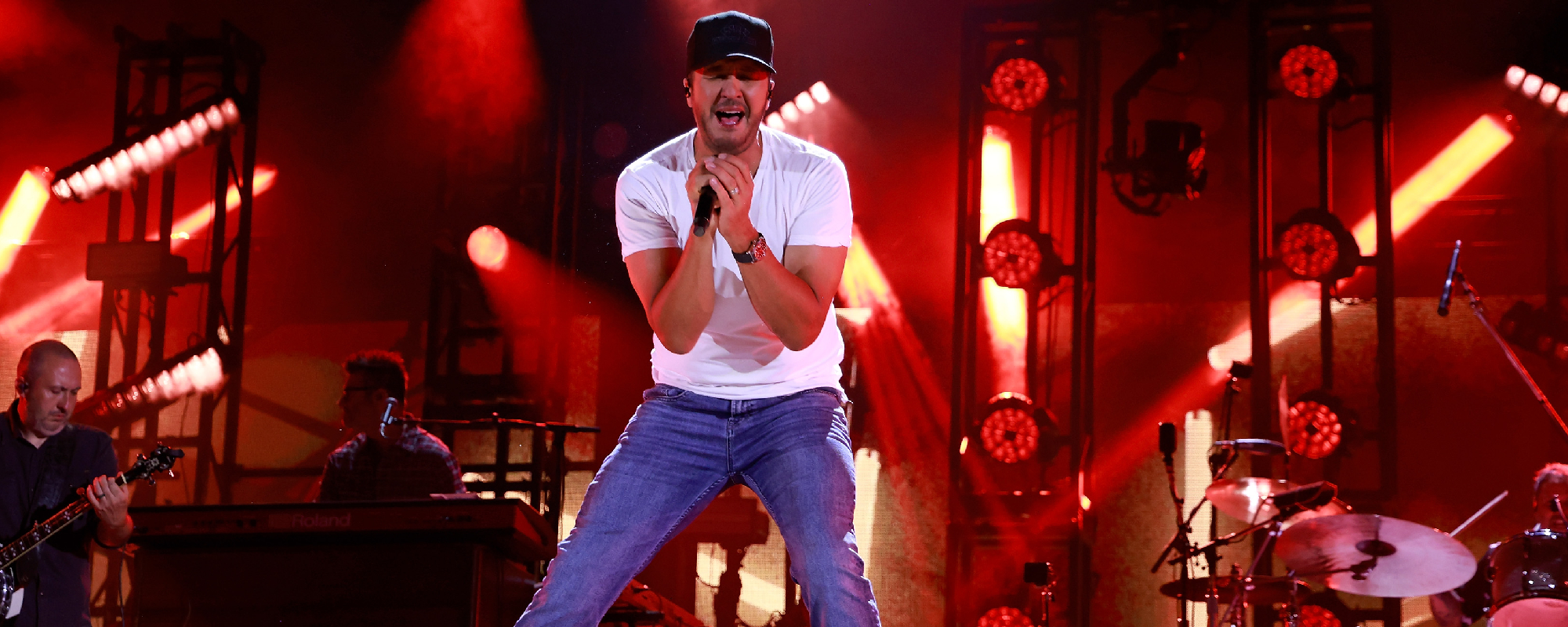 Luke Bryan Give Much-Needed Dance Lesson to Fan: "That S**T Was Terrible"