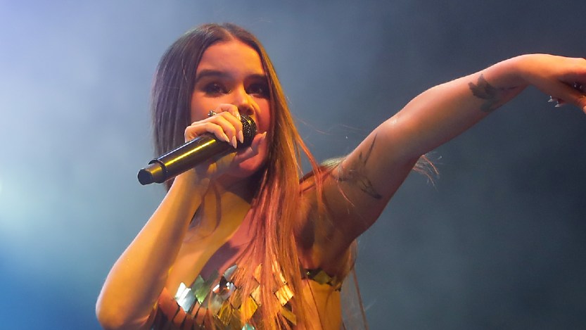 Maren Morris Drops "Beat The Devil" in Trailer for CBS' Upcoming Series 'Sheriff Country'