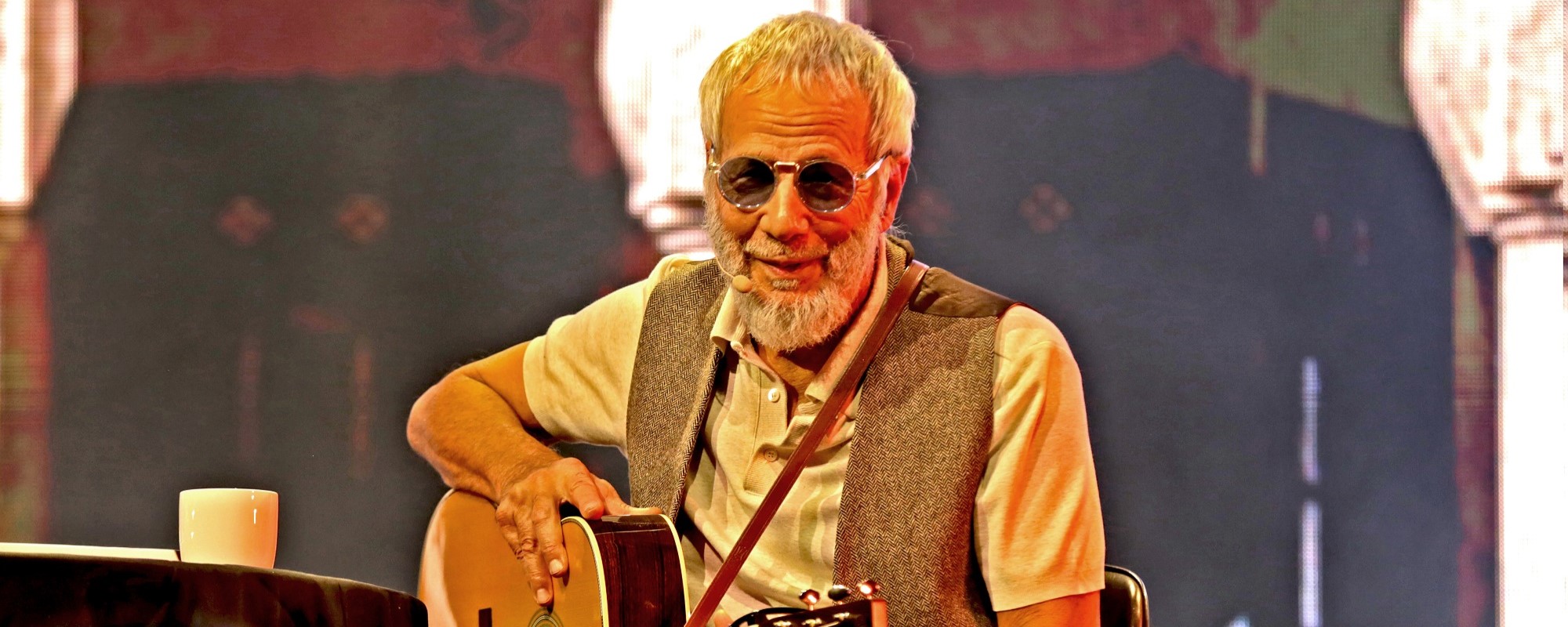 Cat Stevens Postpones North American Book Tour Because of Problems Securing a US Visa: “I Am Really Upset!”
