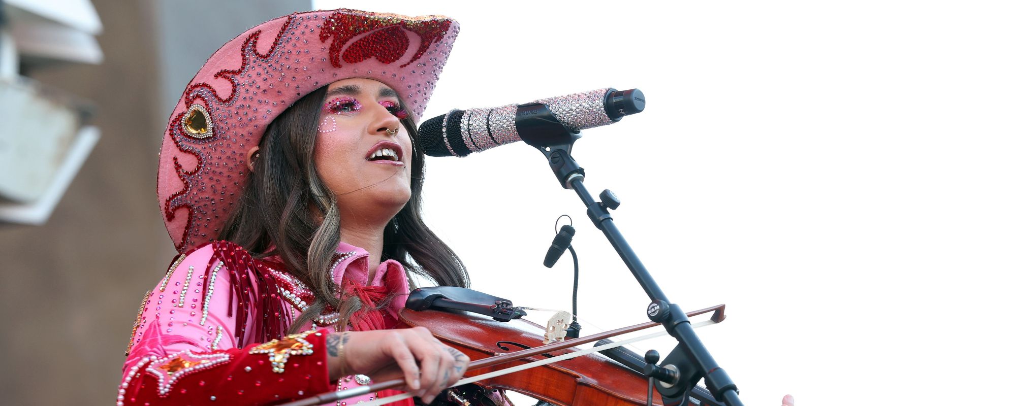 Sierra Ferrell Bows Out of Kentucky Bluegrass Festival for a Pretty Epic Reason
