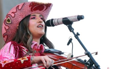 Sierra Ferrell Bows Out of Kentucky Bluegrass Festival for a Pretty Epic Reason