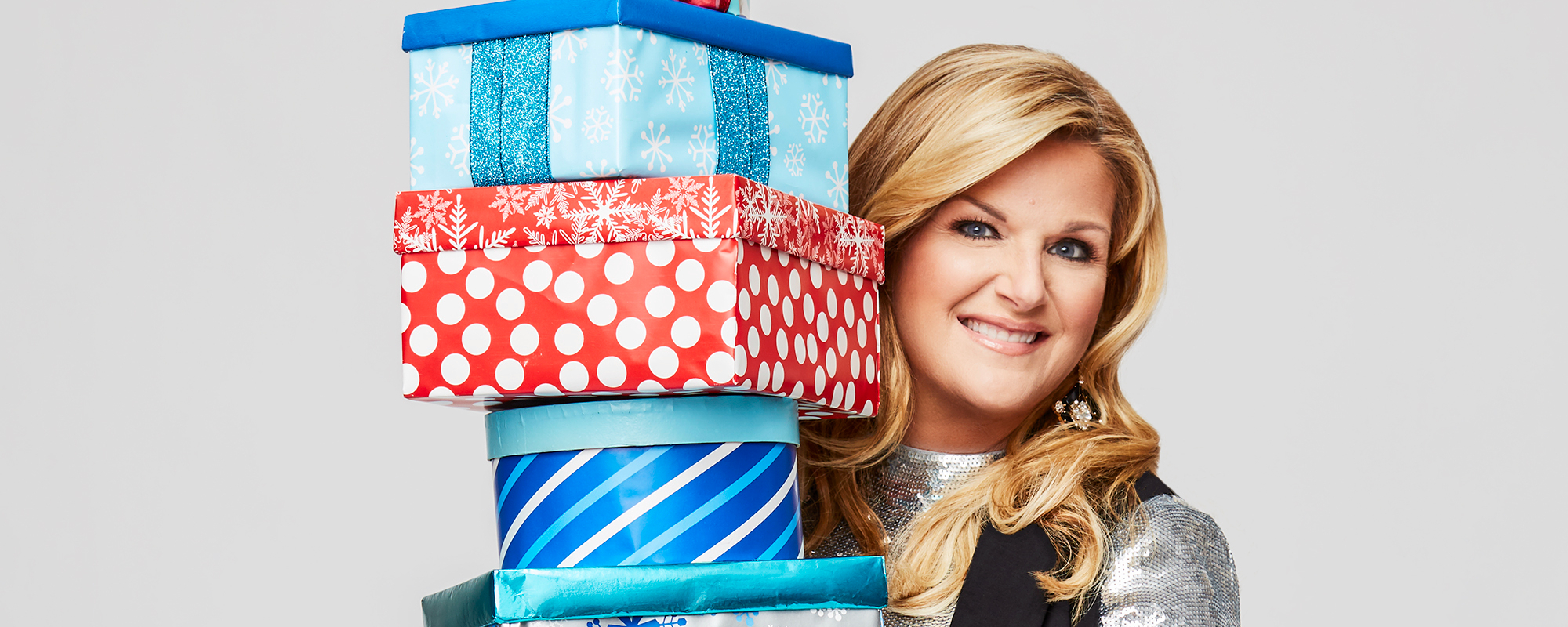 Trisha Yearwood Puts Her Spin on Elvis Classic for Upcoming Christmas Album