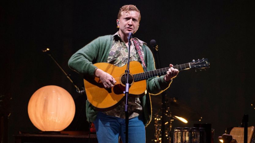 Tyler Childers Surprises 20 Fans With $1K Each During Private Charity Show