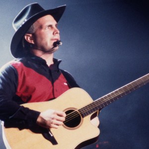 4 Well-Worn Country Hits That Every 90s Kid Still Knows by Heart