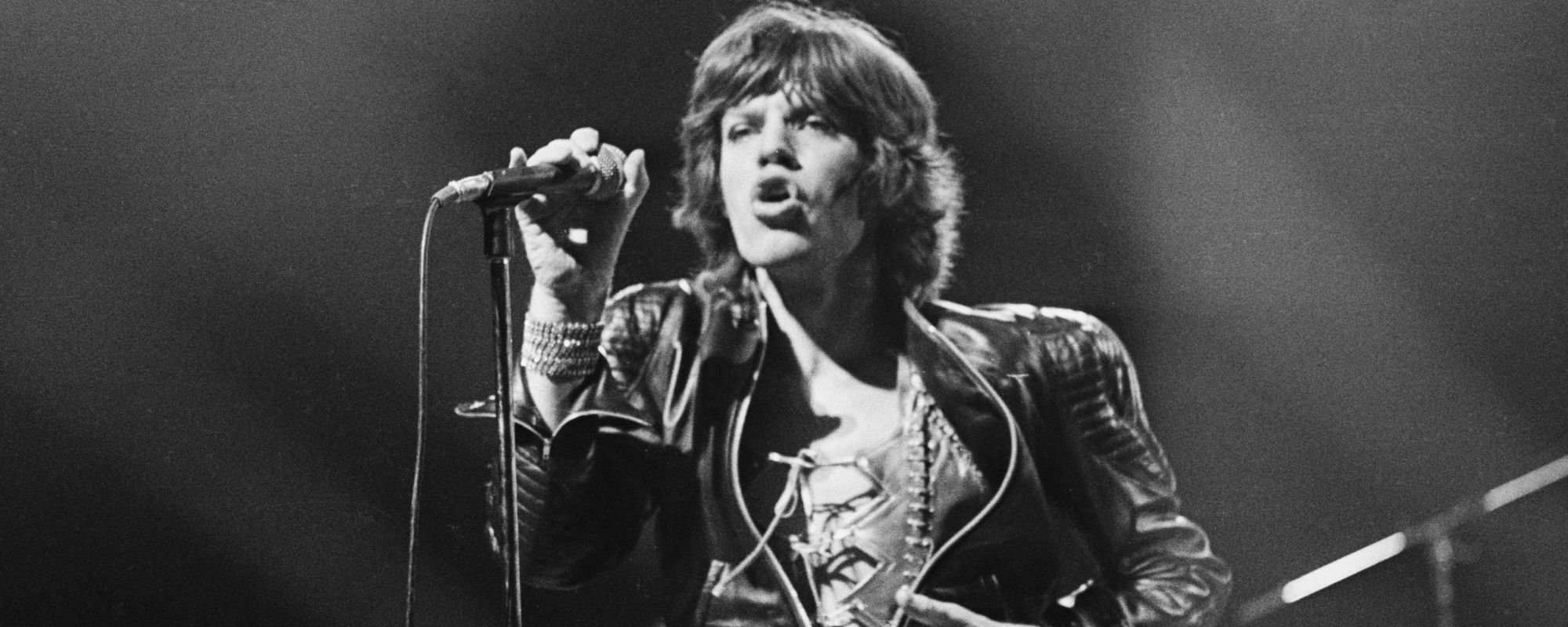Mick Jagger’s Secret to Songwriting Isn’t Pure Honesty: “Let Your Imagination Run”