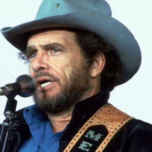 4 Country Christmas Songs That Feel More Like Short Stories Than Carols