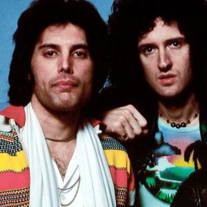 3 Songs From 1975 That Single-Handedly Shaped Classic Rock