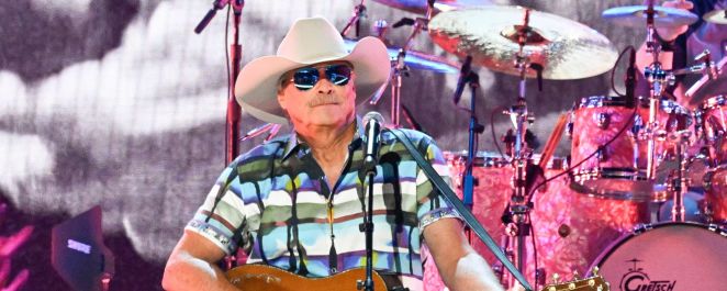 Website Crashes as Alan Jackson Final Show Sells Out During Pre-Sale