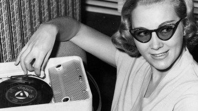 3 One-Hit Wonders From 1957 I’m Sure You’ve Never Heard (But You Need To)