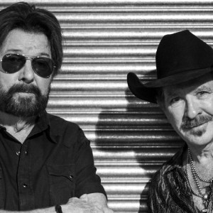 3 Country Songs That Still Stop You in Your Tracks