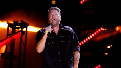 Blake Shelton Set to Kick Off VOA Country Music Fest 2026 as First Headliner