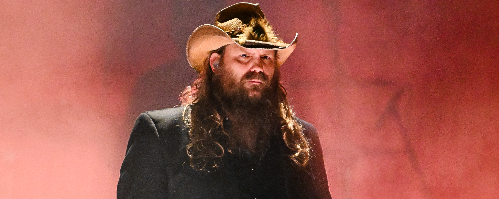 “I Am Very Sorry”: Chris Stapleton Forced To Postpone Tour Dates Due to Illness