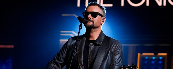 Watch Eric Church Become Just Another Fan at His Own Concert