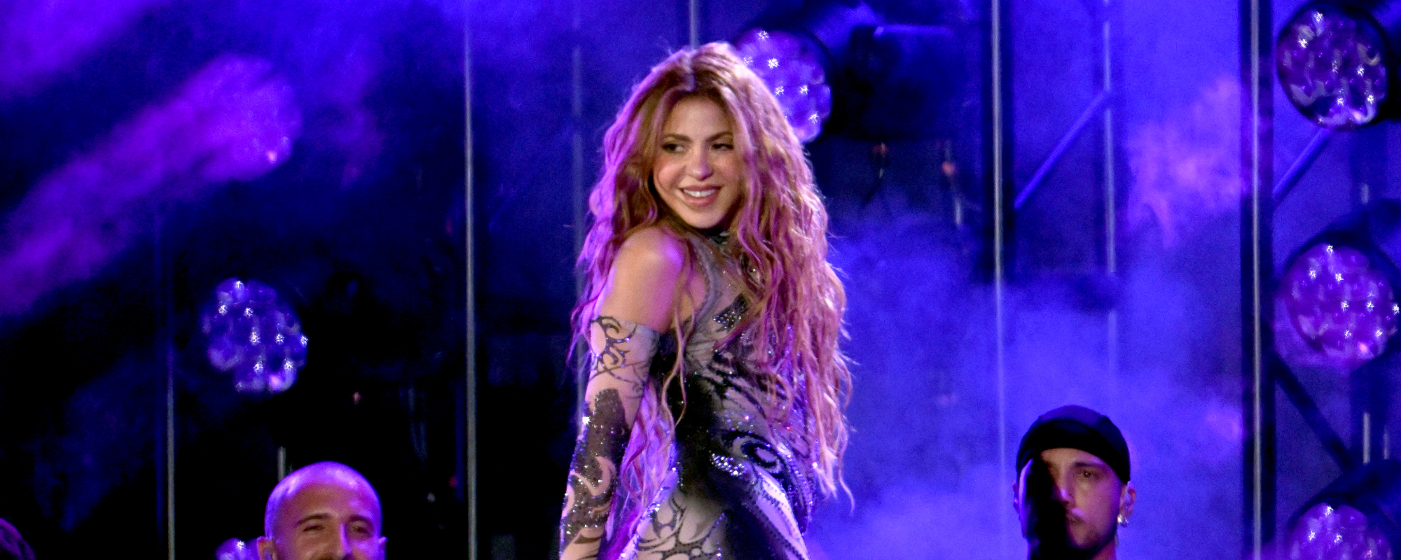 Why This Former Super Bowl Headliner Believes It’s the “Perfect Moment” for a Bad Bunny Halftime Show