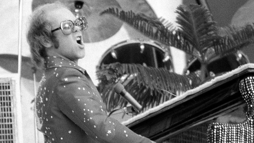 Check Out the Star-Studded TV Ad Promoting Elton John’s 1975 Wembley Stadium Concert, the Subject of His New Archival Live Album