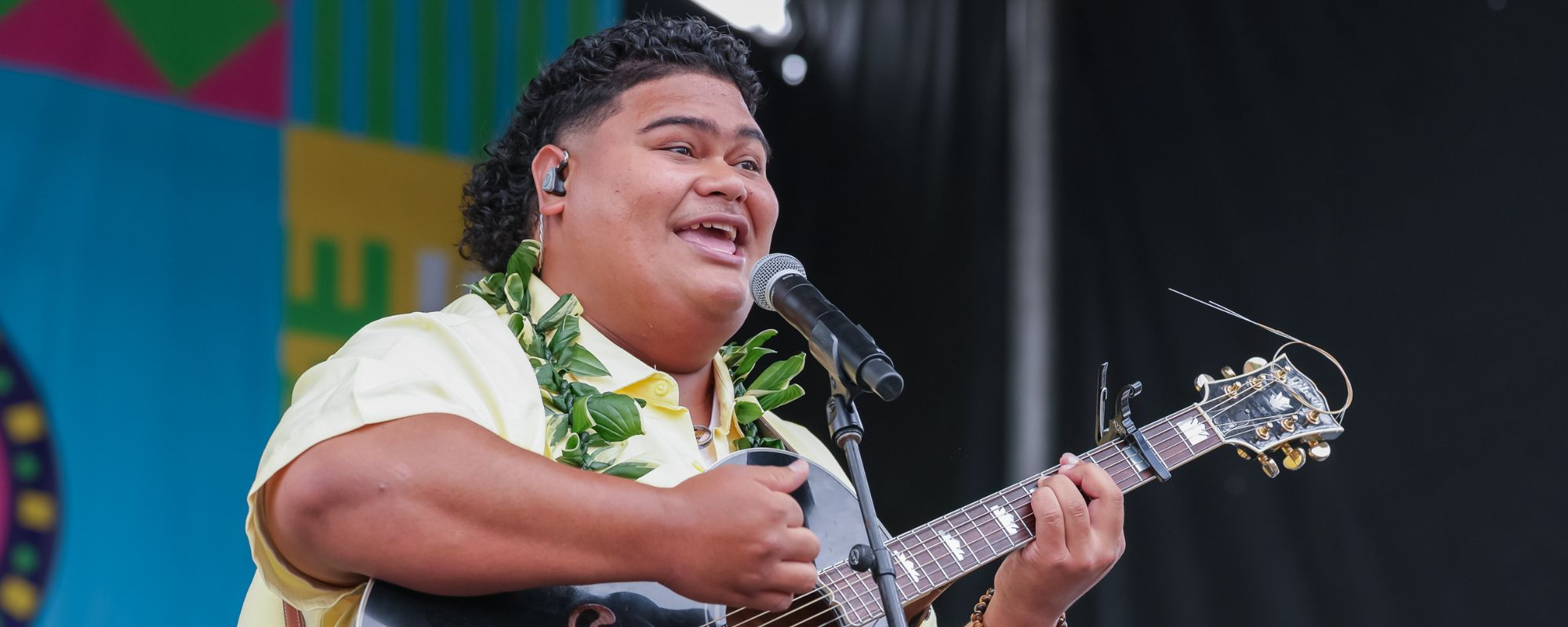 ‘American Idol’ Champ Sings the Praises of Luke Bryan Fans