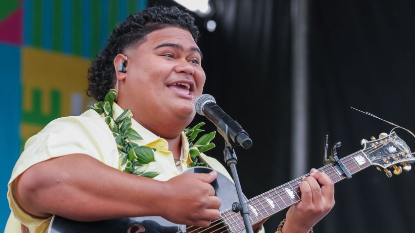 ‘American Idol’ Champ Sings the Praises of Luke Bryan Fans